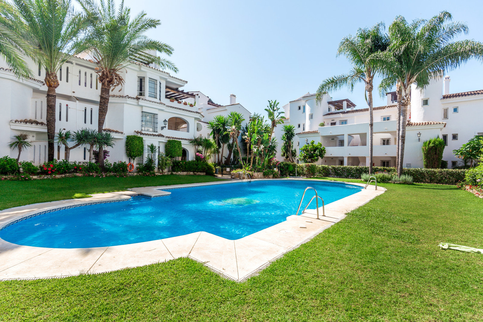 Los Naranjos de Marbella apartment — original photograph 1