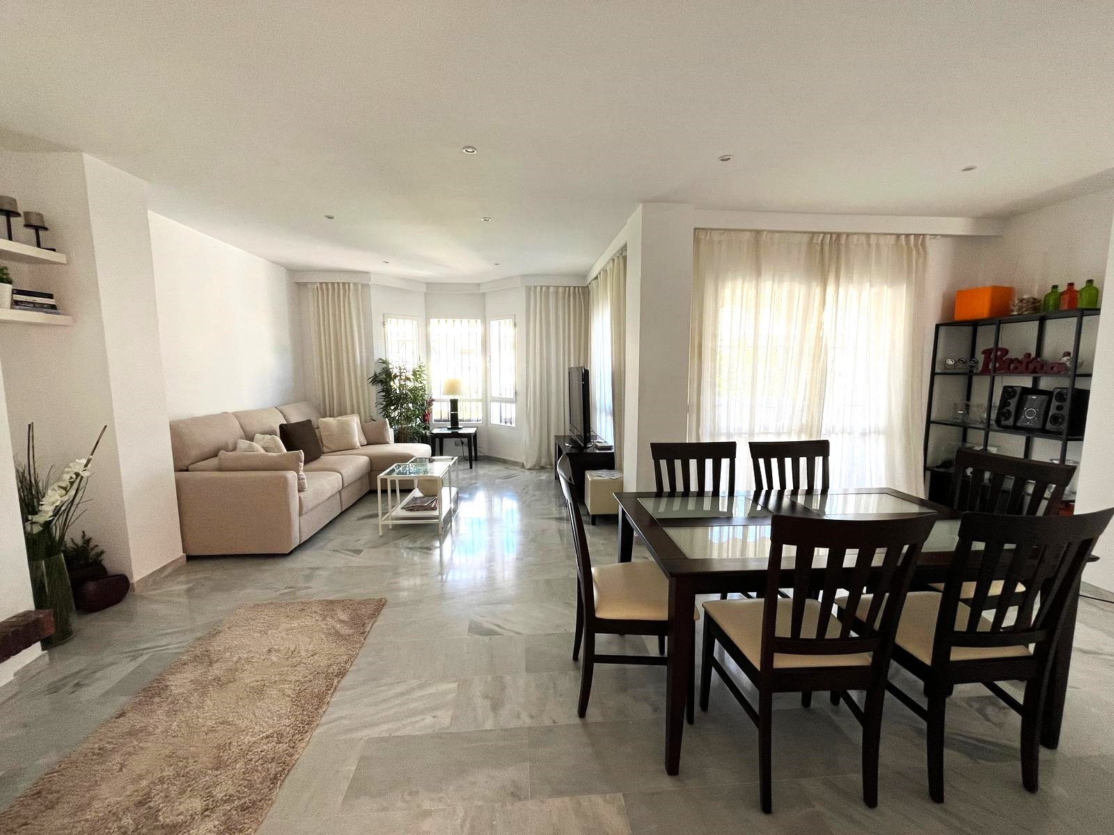 Los Naranjos de Marbella apartment — original photograph 6