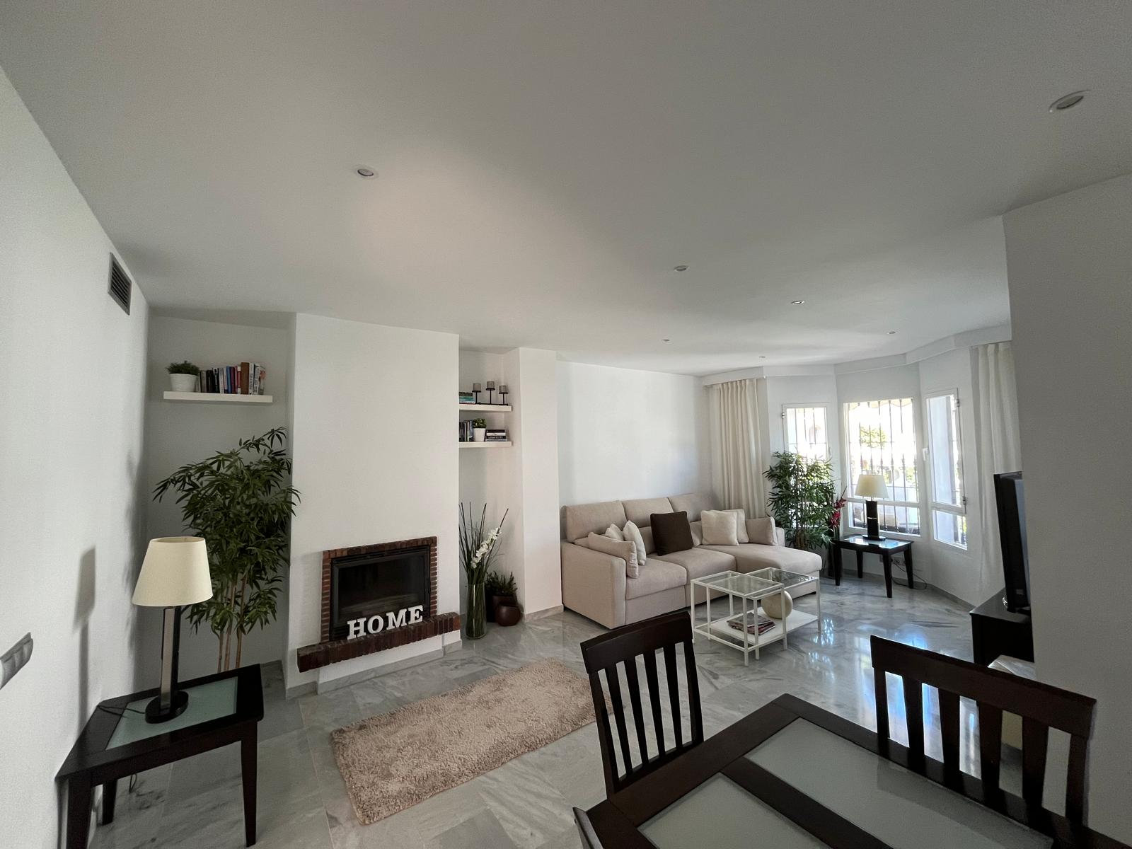 Los Naranjos de Marbella apartment — original photograph 10