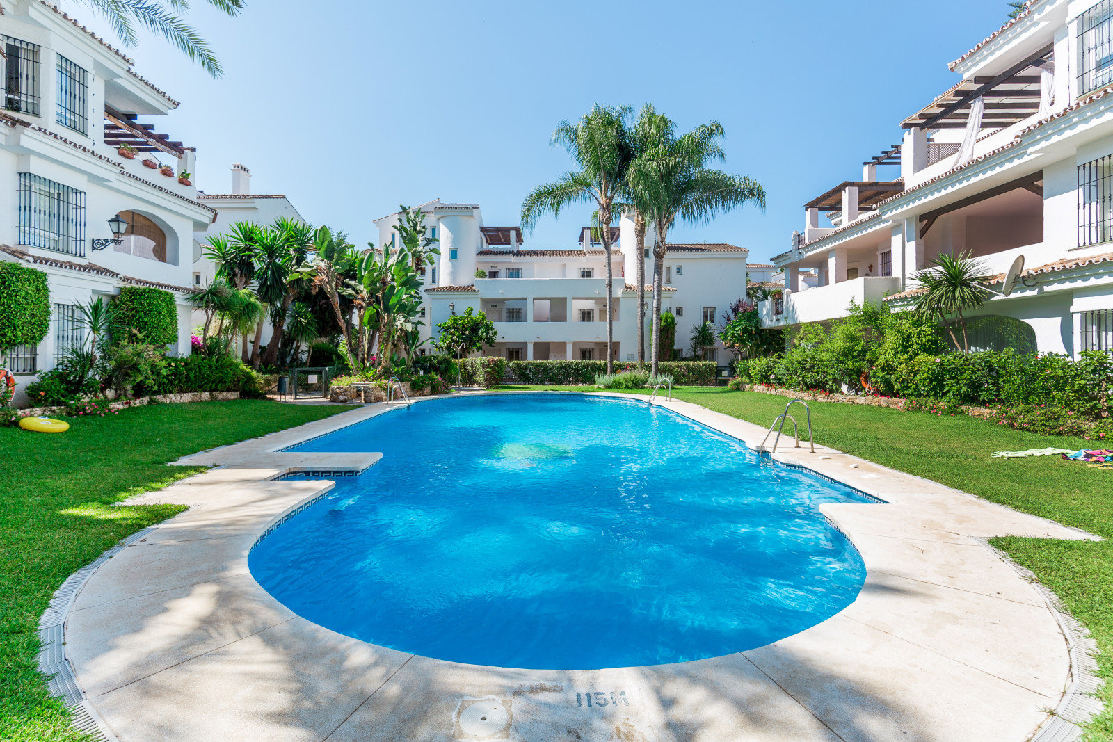 Los Naranjos de Marbella apartment — original photograph 11