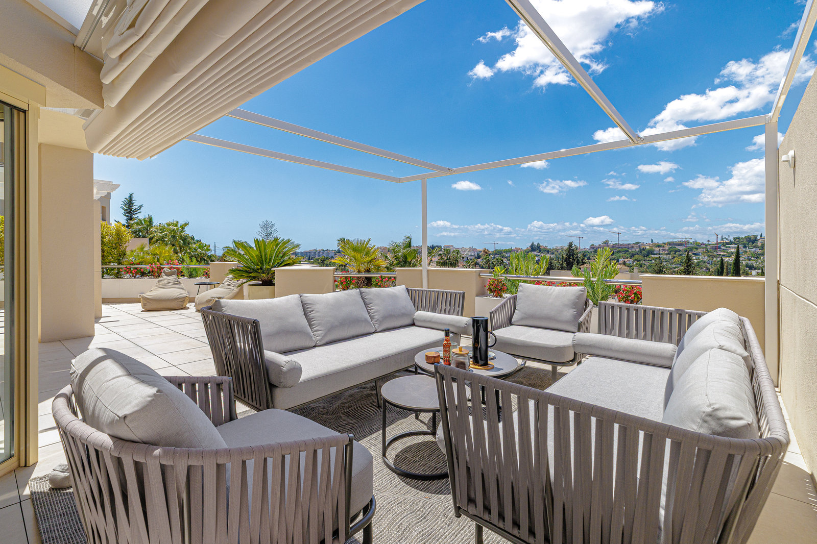 Fuente Aloha penthouse — original photograph 10