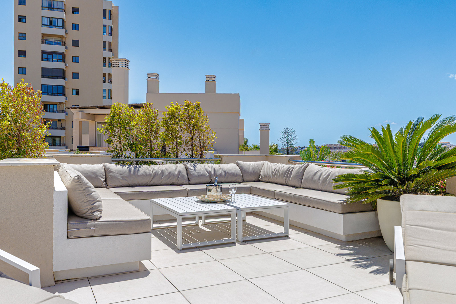Fuente Aloha penthouse — original photograph 17