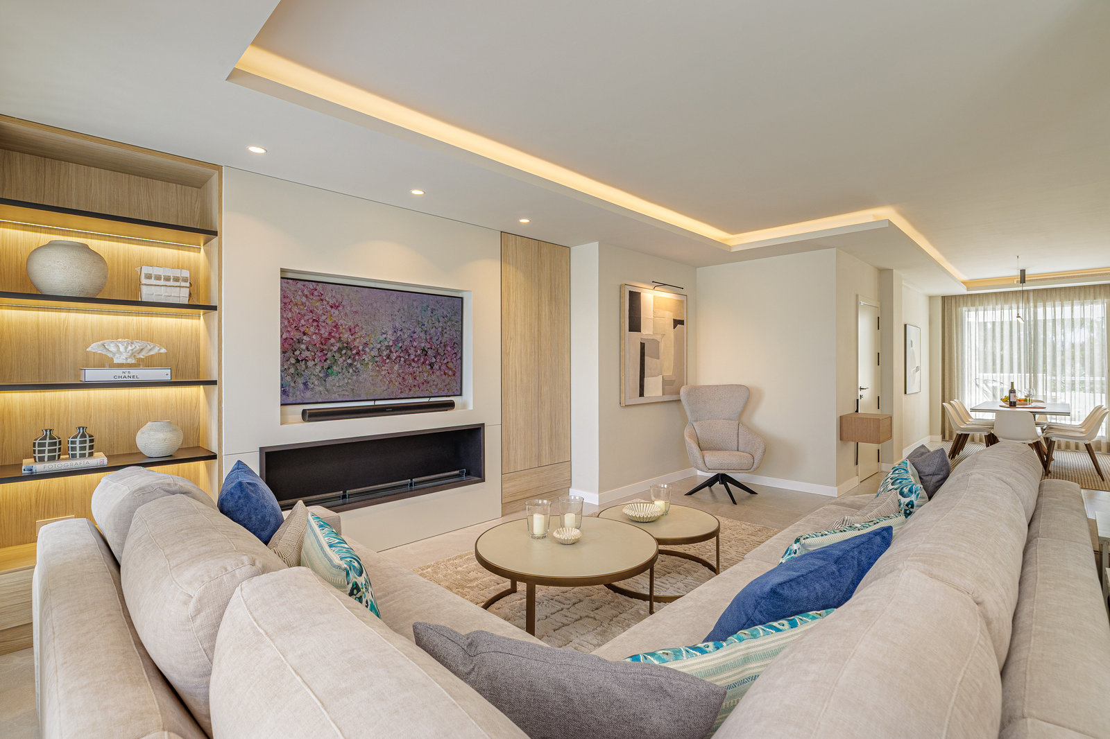 Fuente Aloha penthouse — original photograph 30