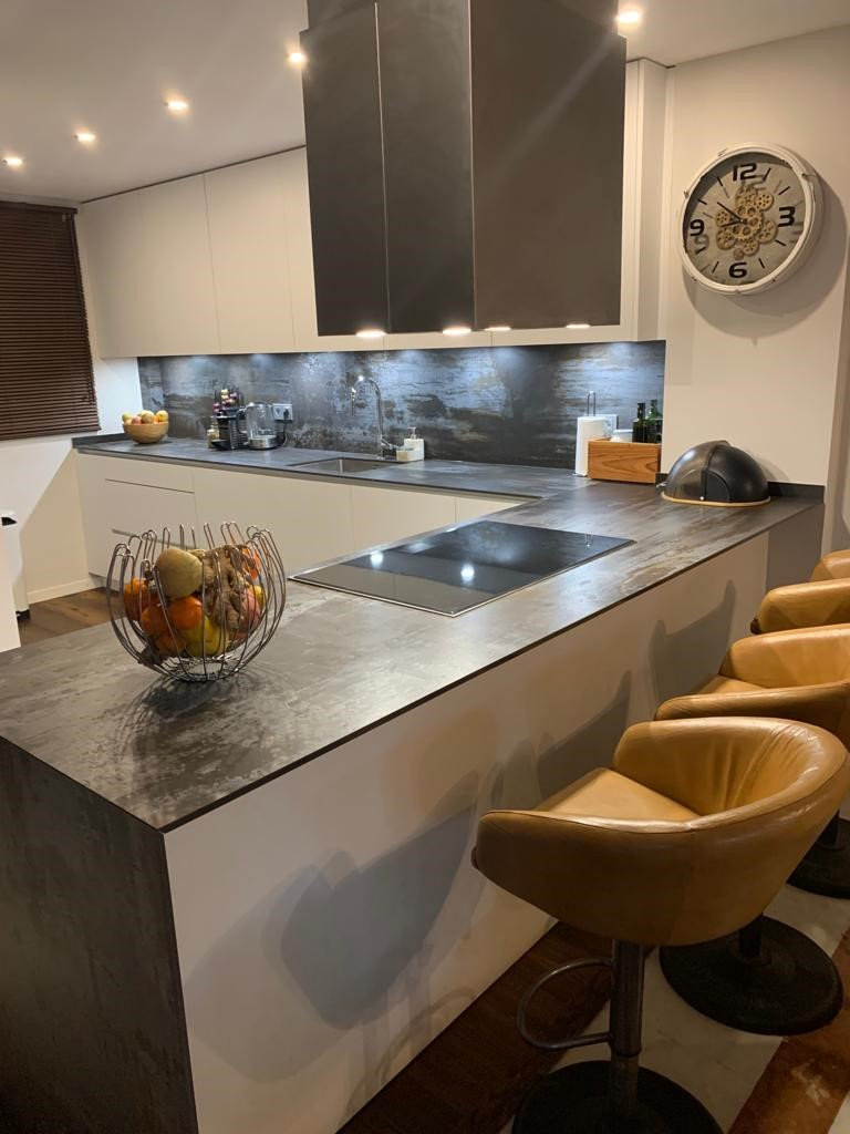 Golden Mile townhouse · 3 bedrooms — original photograph 7