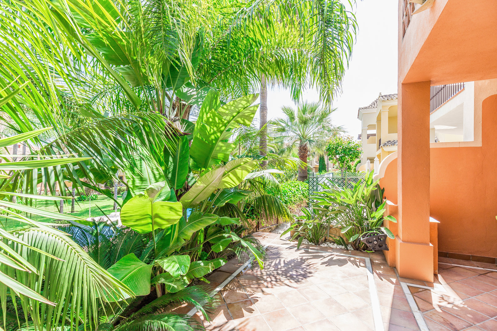 Golden Mile townhouse · 3 bedrooms — original photograph 16