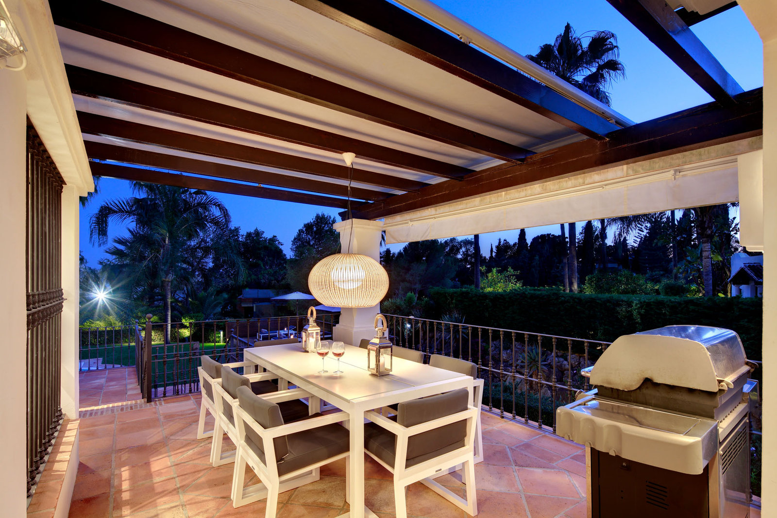 Golden Mile villa — original photograph 5