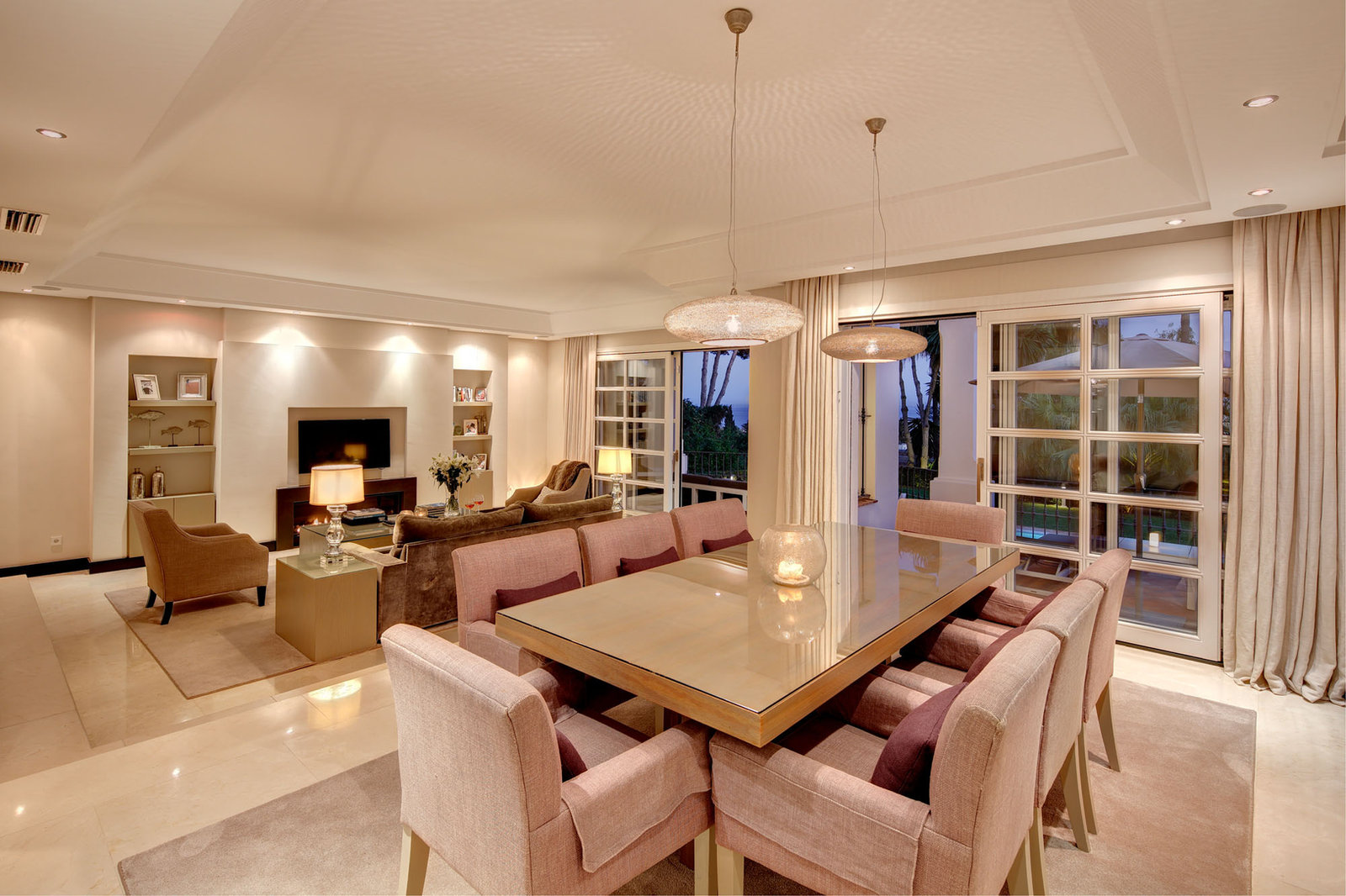 Golden Mile villa — original photograph 10